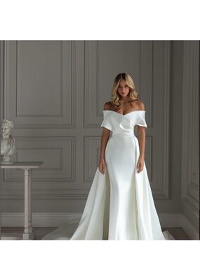 Eva Lendel “Jess” Dress with Overskirt and Veil